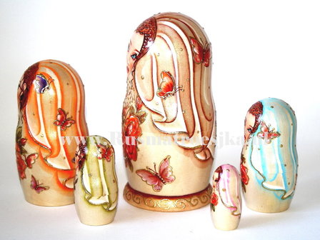 UITVERKOCHT Matroesjka 'Vlinders', 5-delig