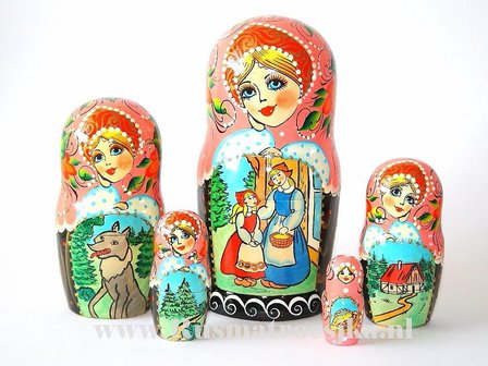 UITVERKOCHT Matroesjka sprookje Roodkapje, 5-delig