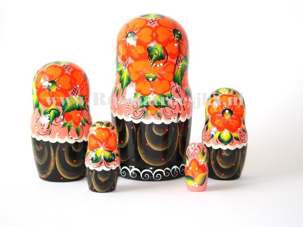 UITVERKOCHT Matroesjka sprookje Roodkapje, 5-delig