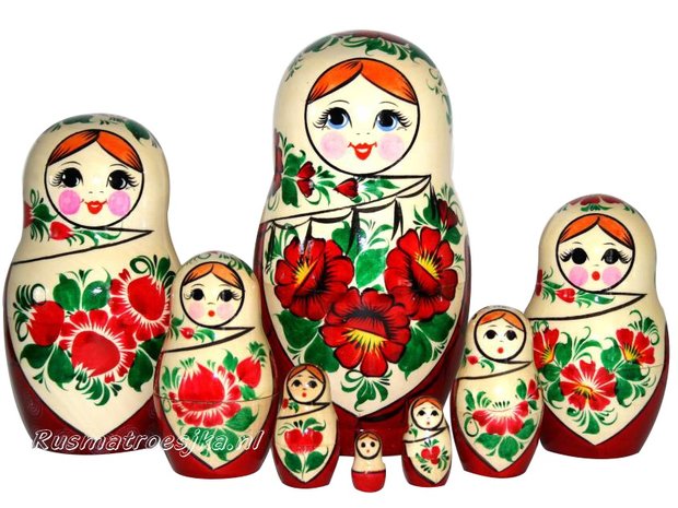 UITVERKOCHT Traditionele Matroesjka 'Sudarushka', 8-delig